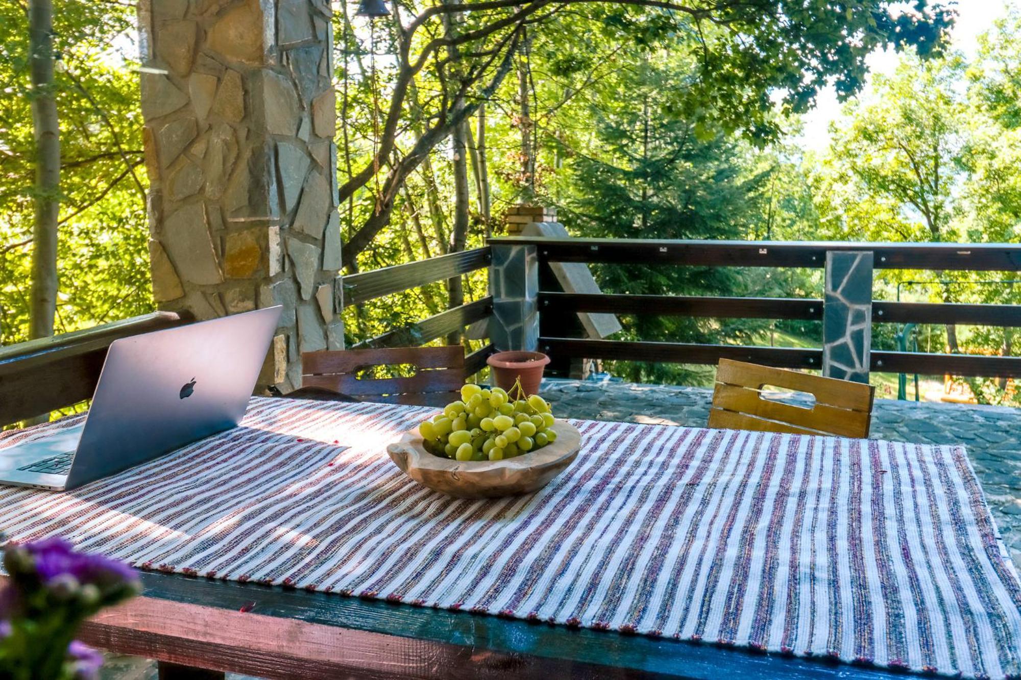 Mountain Family Chalet On Prahova Valley كومارنيك المظهر الخارجي الصورة